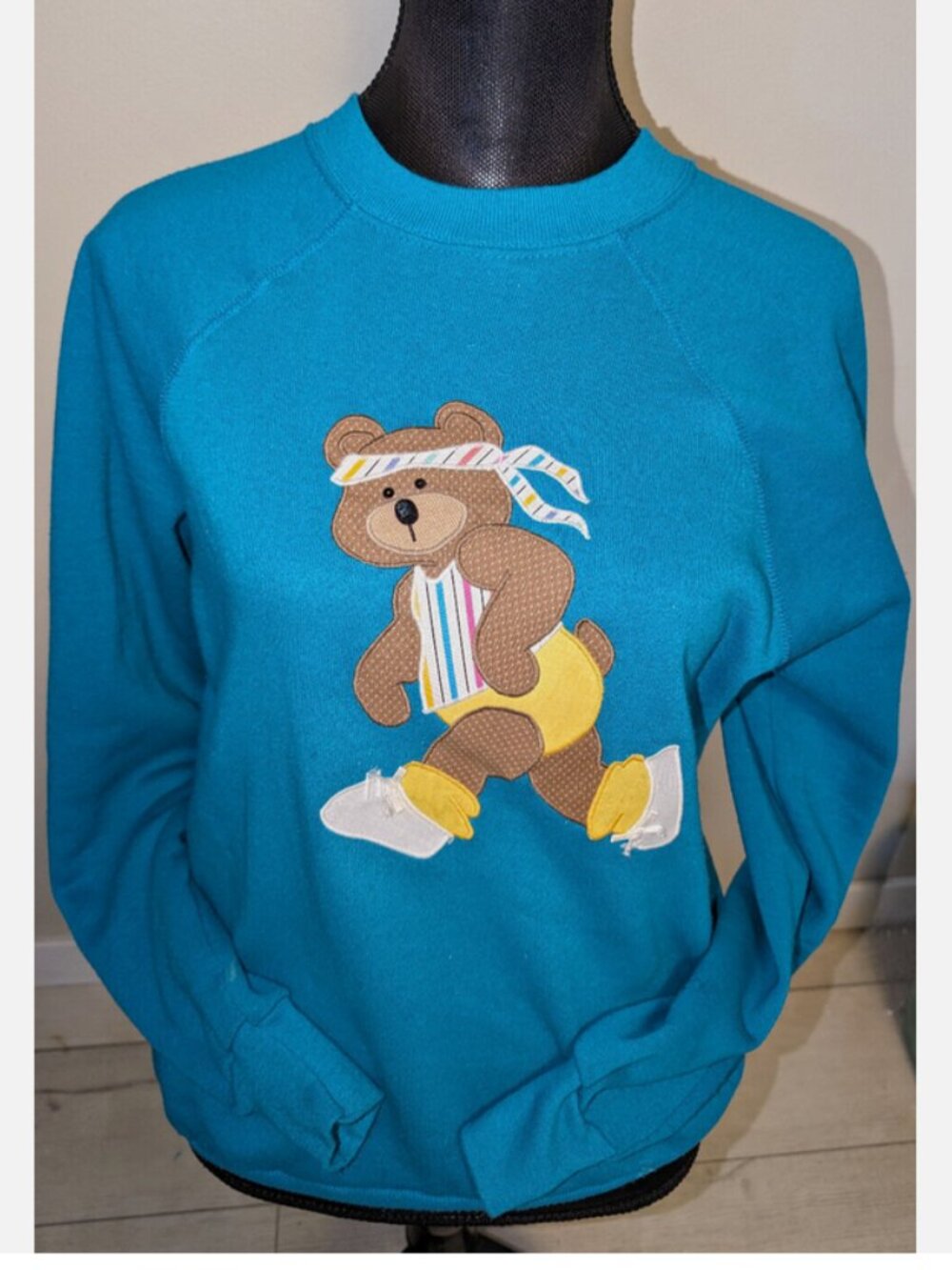 Vintage 80s Tultex Workout Teddy Bear Sweatshirt Womens Size M * Made in USA
